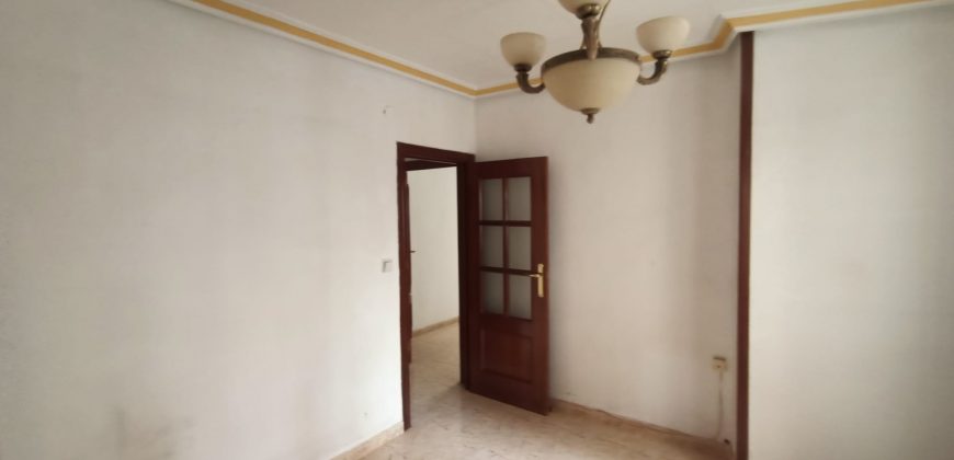 VENDIDO piso inversión Jaén centro