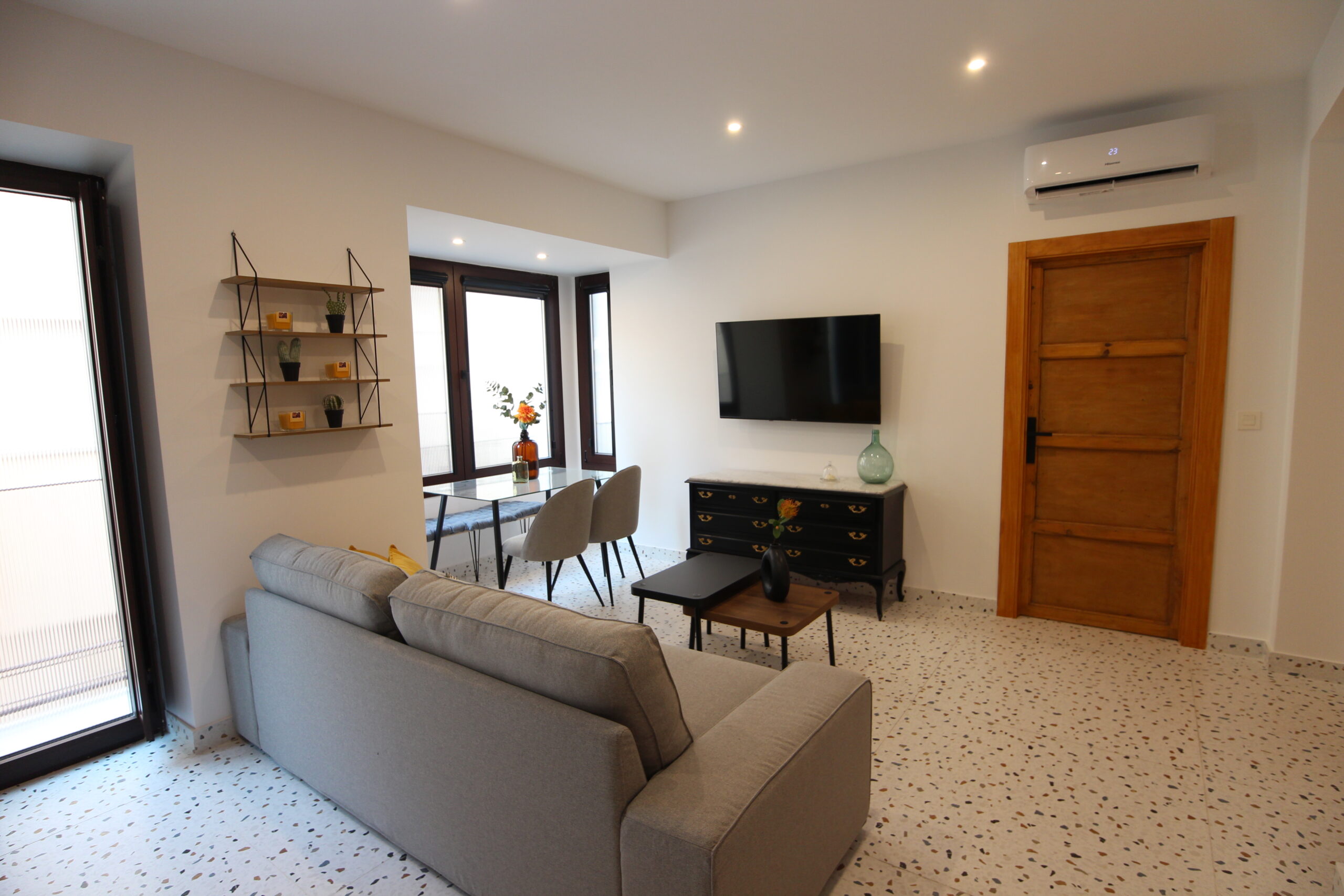 R.R. PISO 4