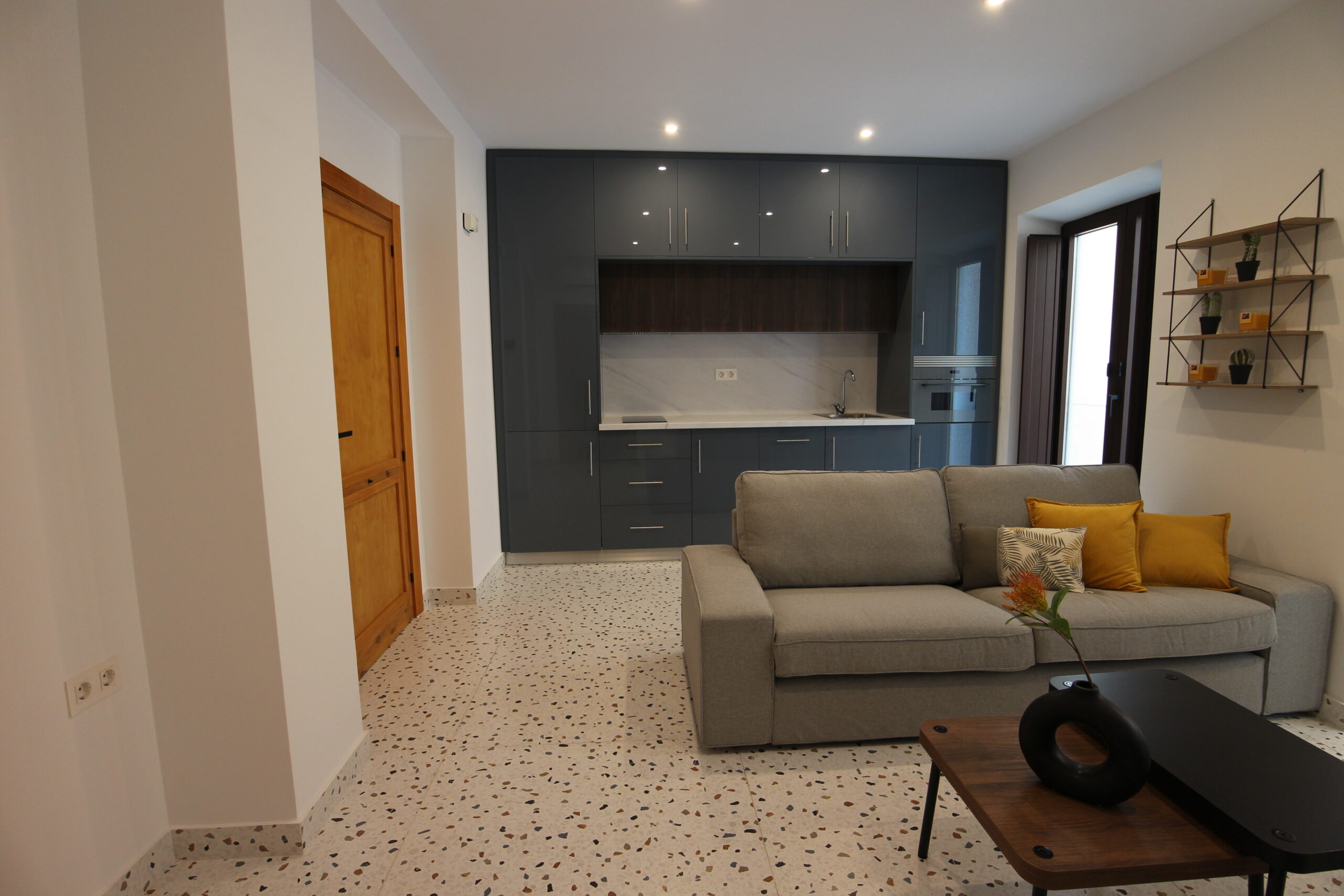 R.R. PISO 4